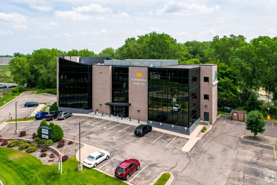More Photos Of 7077 Northland Cir, Brooklyn Park Office For Lease