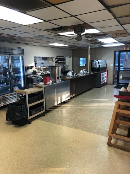 More Photos Of 2117 S 34th St, Kansas City Restaurant For Sale