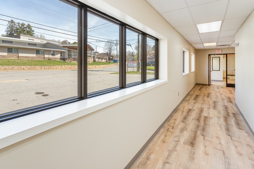 More Photos Of 138 N Main St, Canton Healthcare For Sale