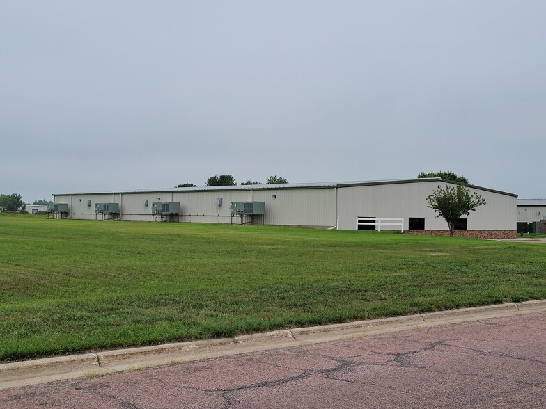 Primary Photo Of 99 15th St Nw, Huron Manufacturing For Sale