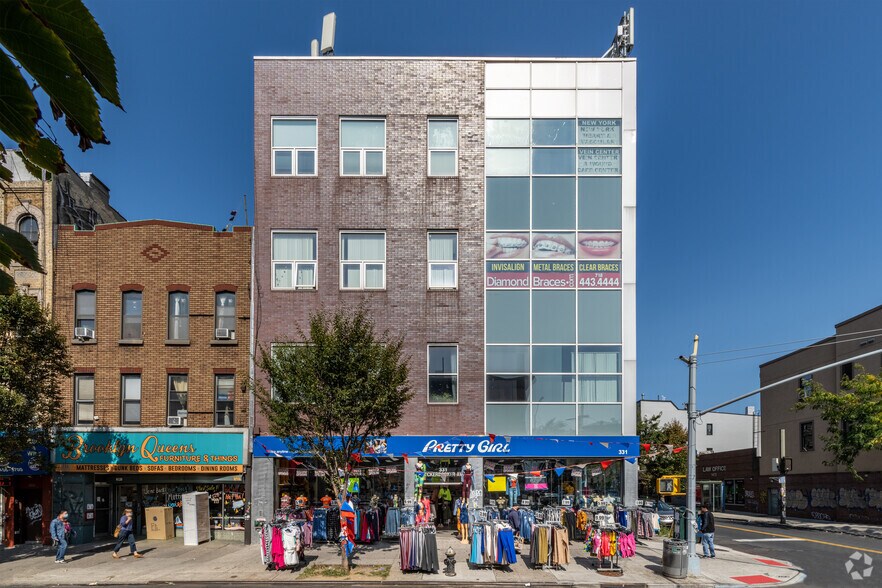 More Photos Of 331 Knickerbocker Ave, Brooklyn Medical For Lease
