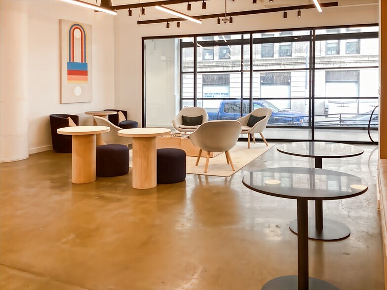 More Photos Of 30- 10 41st Ave, Long Island City Coworking Space