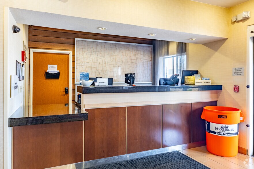 More Photos Of 4221 Industrial Ave, Lincoln Hotel For Sale