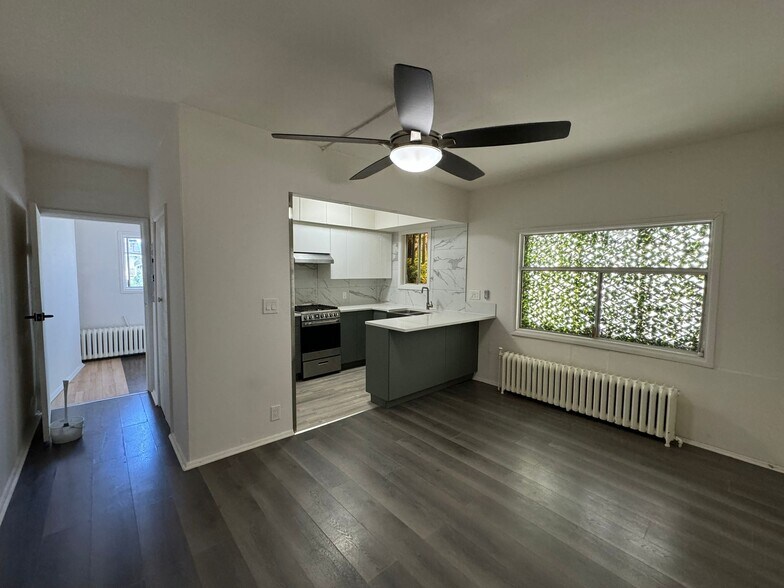 More Photos Of 3357 4th Ave, Vancouver Storefront Retail Residential For Sale