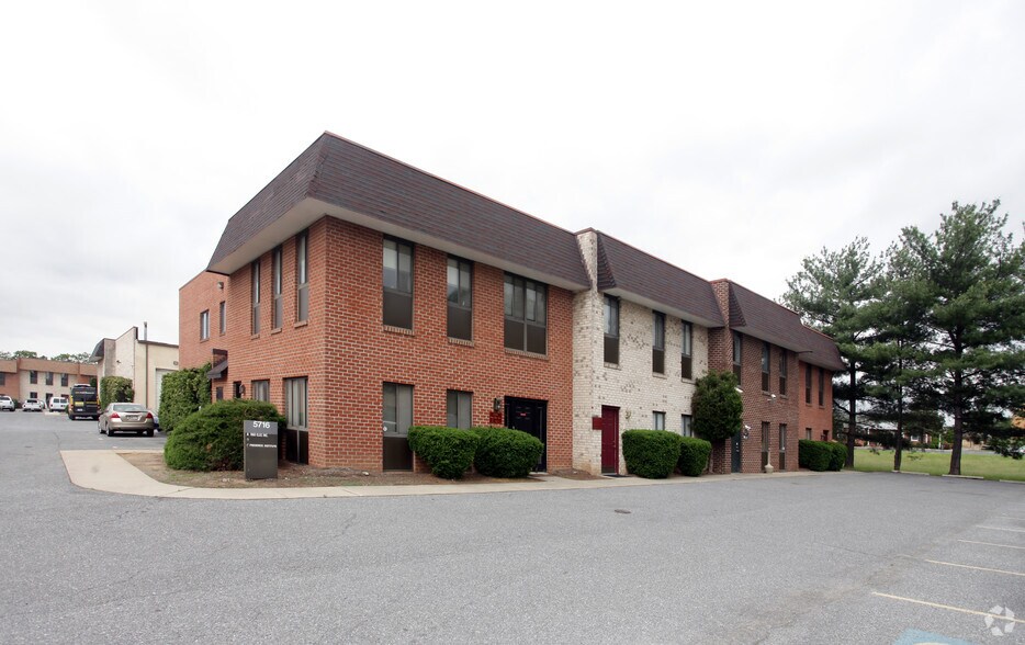 Primary Photo Of 5716 Industry Ln, Frederick Warehouse For Lease