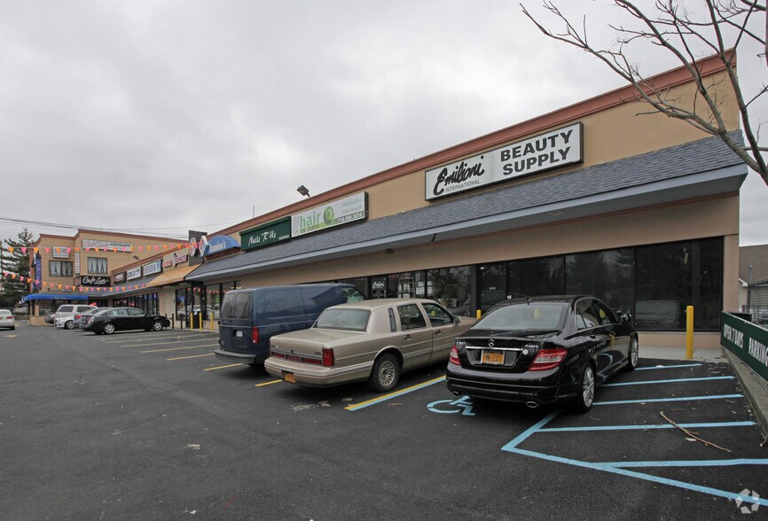 More Photos Of 1300 Hylan Blvd, Staten Island Storefront For Lease