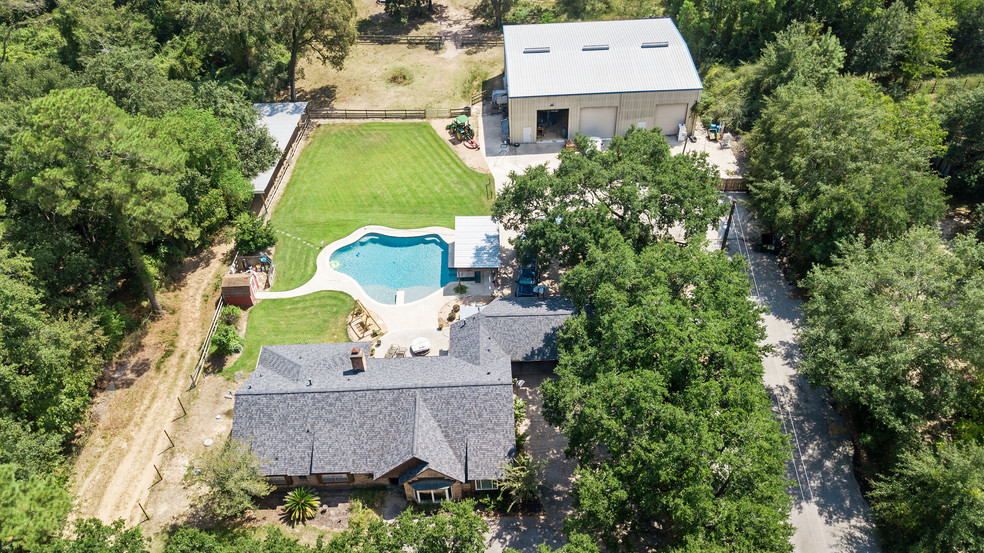 Primary Photo Of 12943 Spring Cypress Rd, Tomball Land For Sale