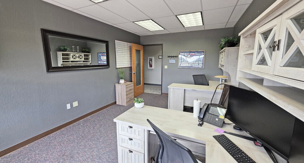 More Photos Of 12265 Oracle Blvd, Colorado Springs Coworking Space