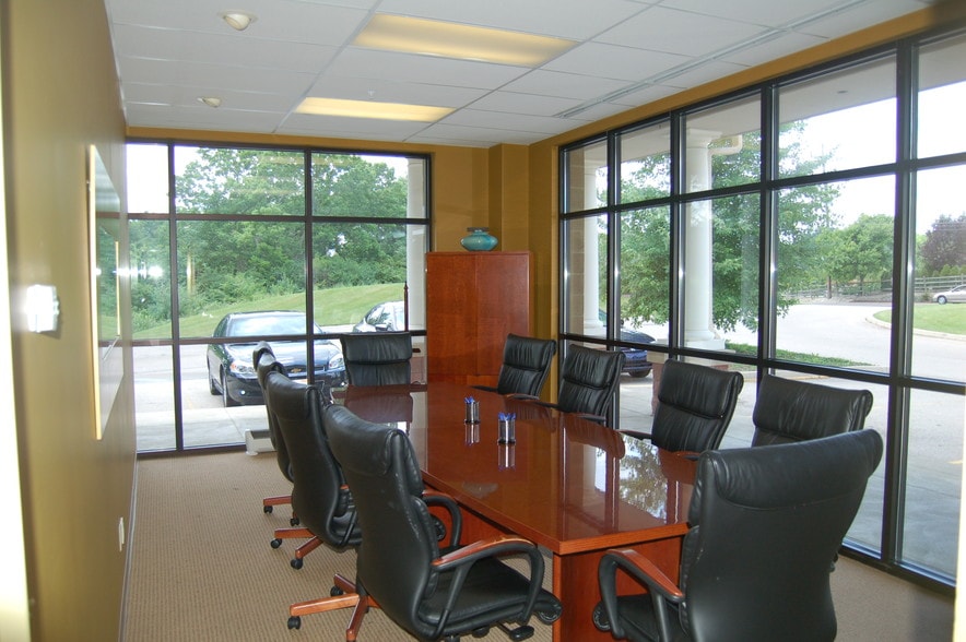 More Photos Of 7264 Columbia Rd, Maineville Office For Lease