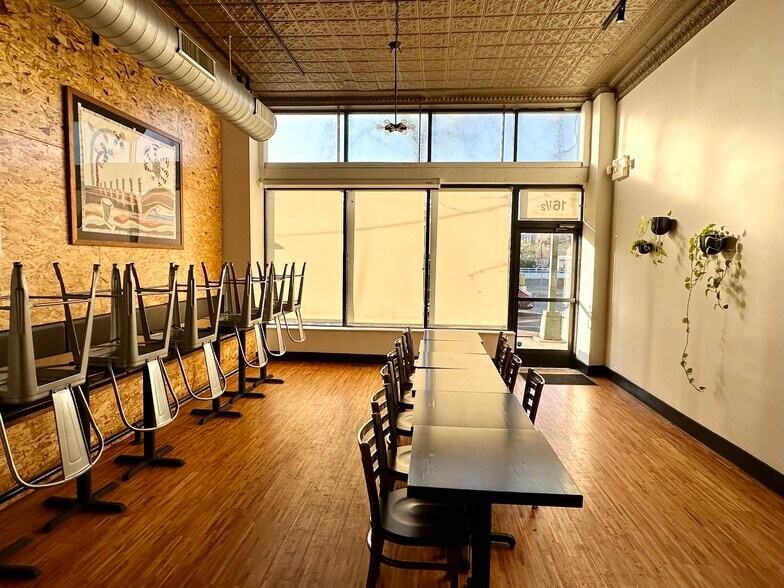 More Photos Of 2548 Nicollet Ave, Minneapolis Apartments For Lease