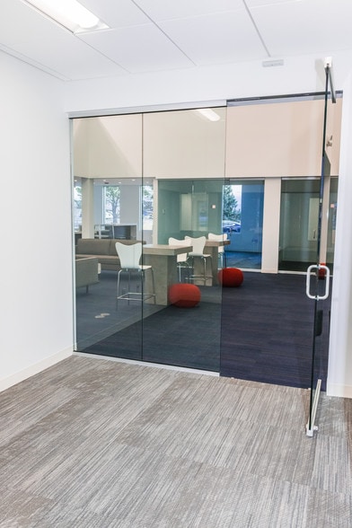 More Photos Of 2755 North Ave, Grand Junction Office For Sale