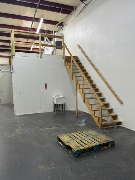 More Photos Of 2910 Cole Ct, Norcross Industrial For Lease