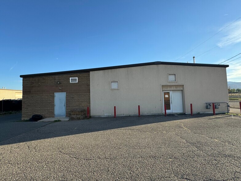 More Photos Of 743 Highway 6 & 50, Fruita Distribution For Lease