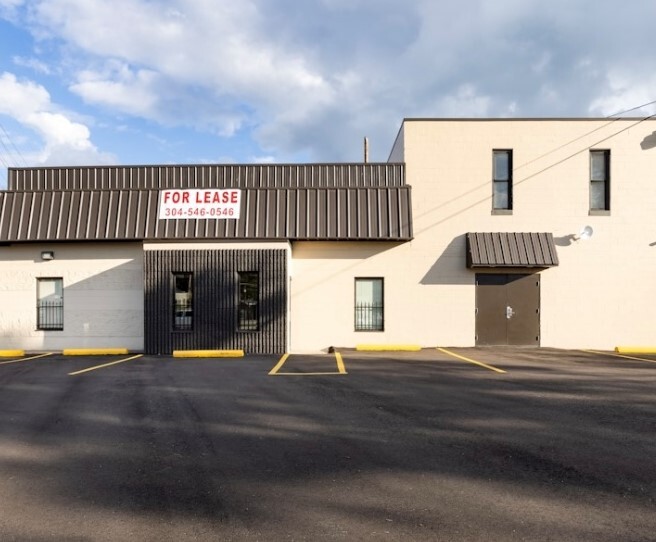 Primary Photo Of 7th Avenue @ 31 st, Charleston General Retail For Lease