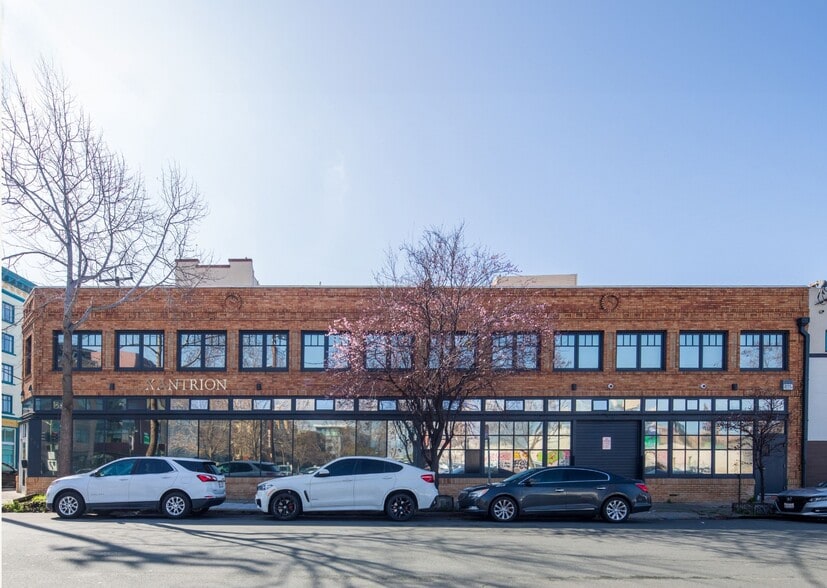 More Photos Of 651 Thomas L Berkley Way, Oakland Office For Sale