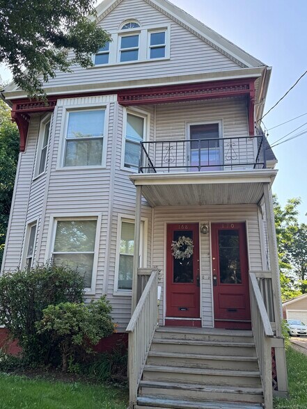 Primary Photo Of 168 Ellsworth Ave, New Haven Apartments For Sale