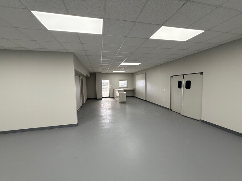 More Photos Of 5045 Ambassador Row, Corpus Christi Industrial For Sale