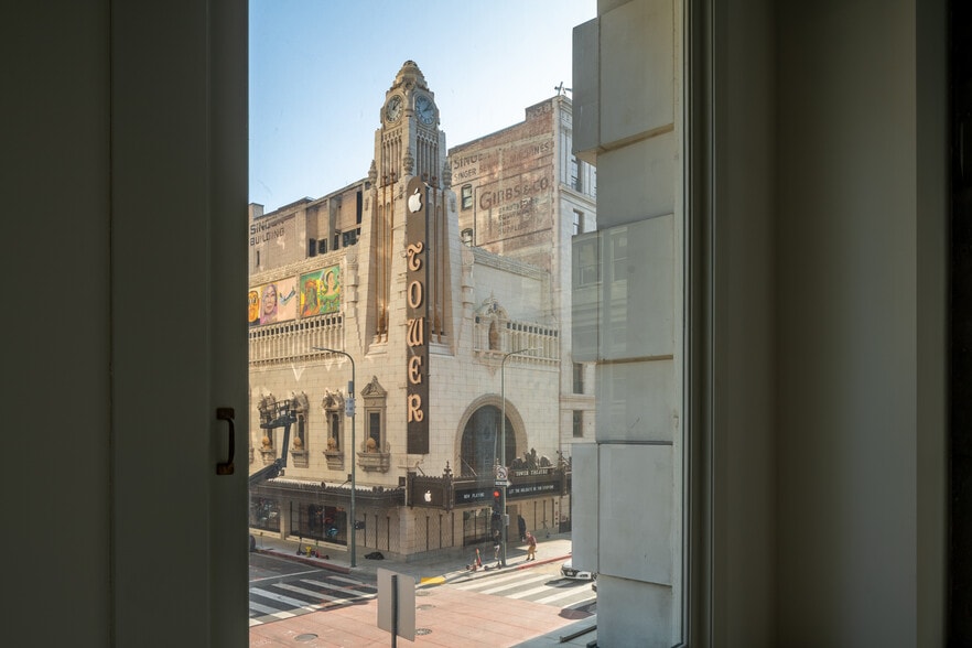 More Photos Of 761 S Broadway, Los Angeles Office Residential For Sale