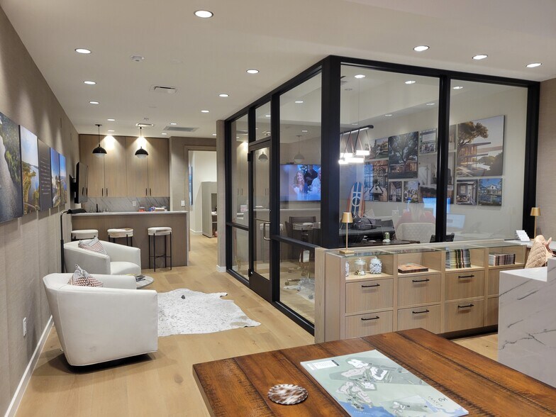 More Photos Of 4900 Bee Creek Rd, Spicewood Medical For Lease