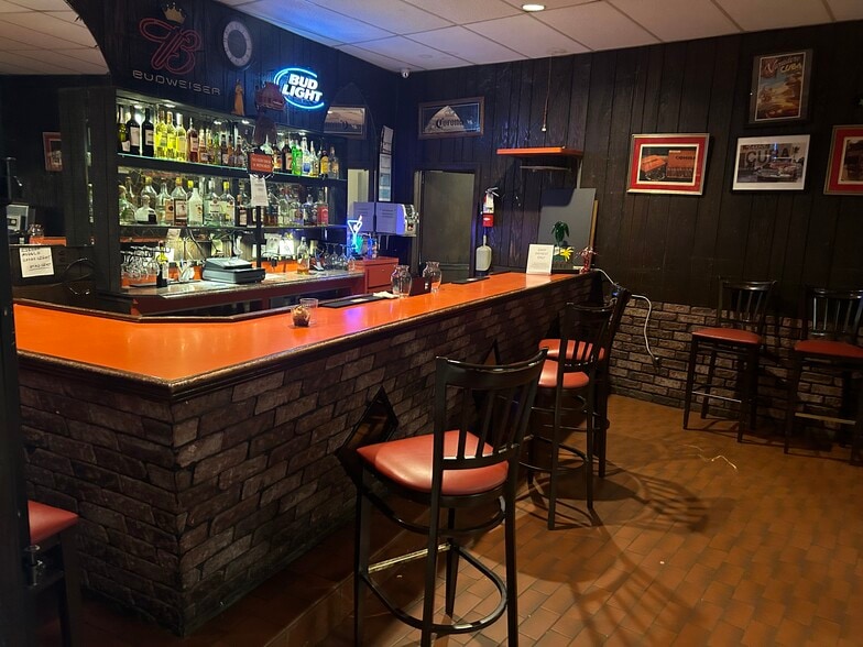 More Photos Of 2790 Fairfield Ave, Bridgeport Sports And Entertainment For Sale