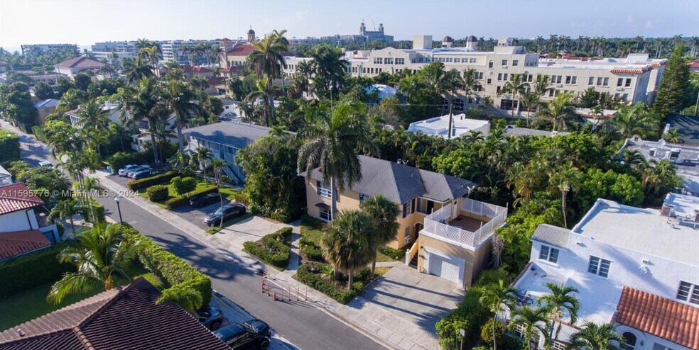 More Photos Of 240 Oleander Ave, Palm Beach Apartments For Sale