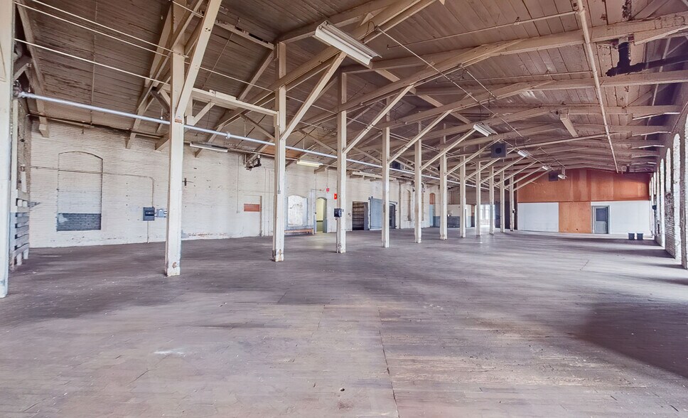 More Photos Of 480 W 5th St, Bloomsburg Manufacturing For Sale