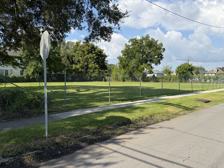More Photos Of 4338 Elysian Fields Ave, New Orleans Land For Sale