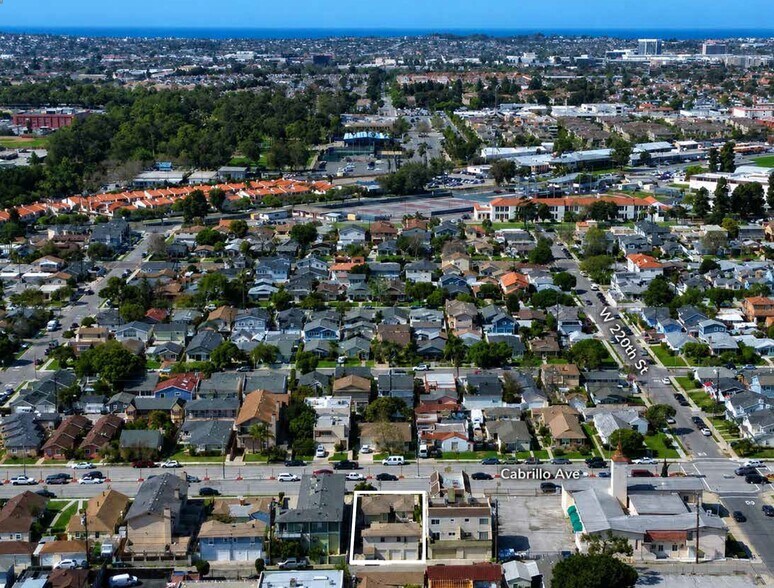 More Photos Of 2022 Cabrillo Ave, Torrance Multifamily For Sale