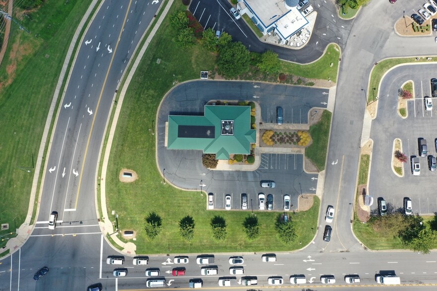 More Photos Of 271 Copperfield Blvd NE, Concord General Retail For Sale