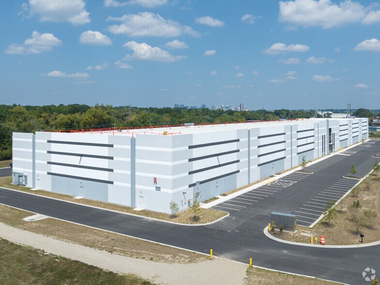 Primary Photo Of 2301 Commerce Rd, Richmond Unknown For Lease