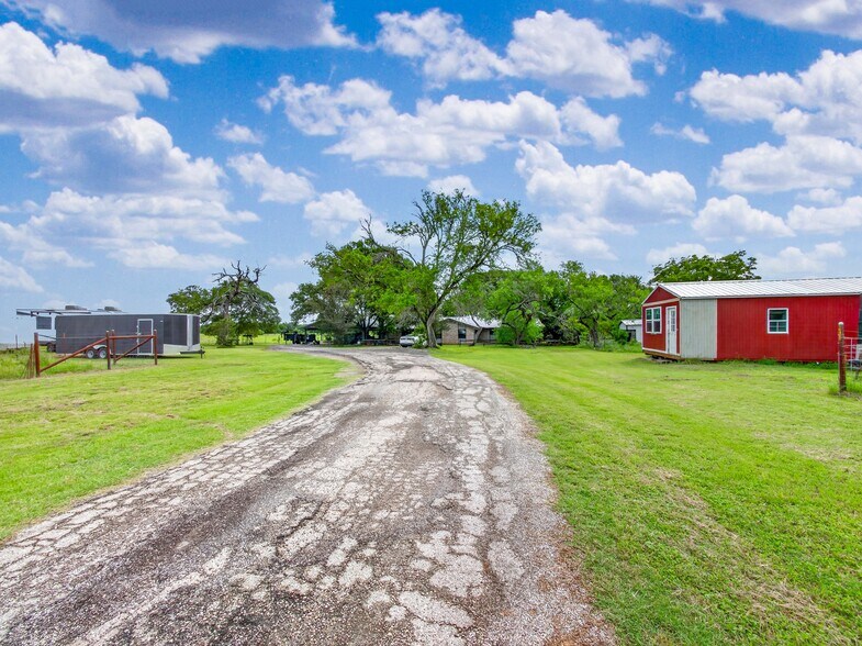 More Photos Of 425 Seawillow Rd, Lockhart Land For Sale
