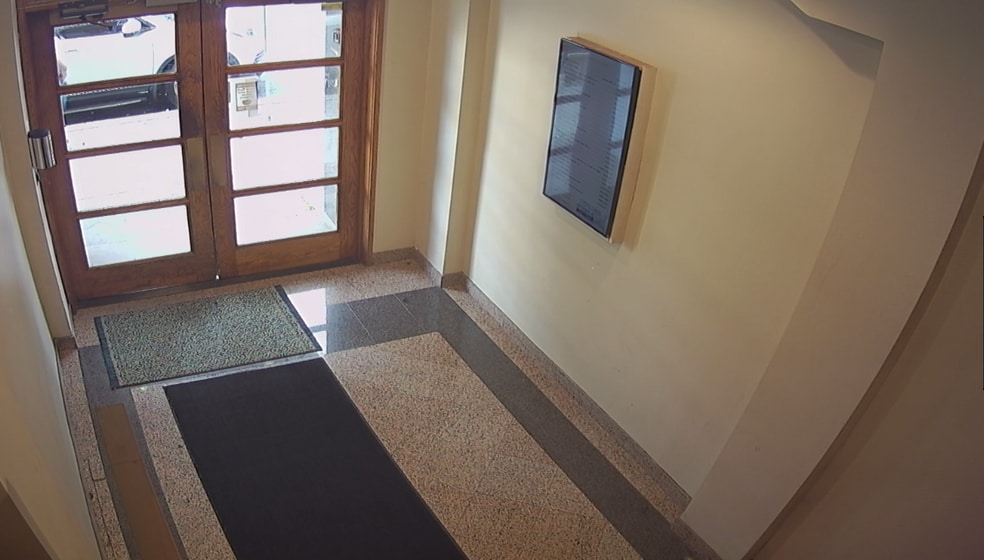 More Photos Of 473 Broadway, Bayonne Office For Lease