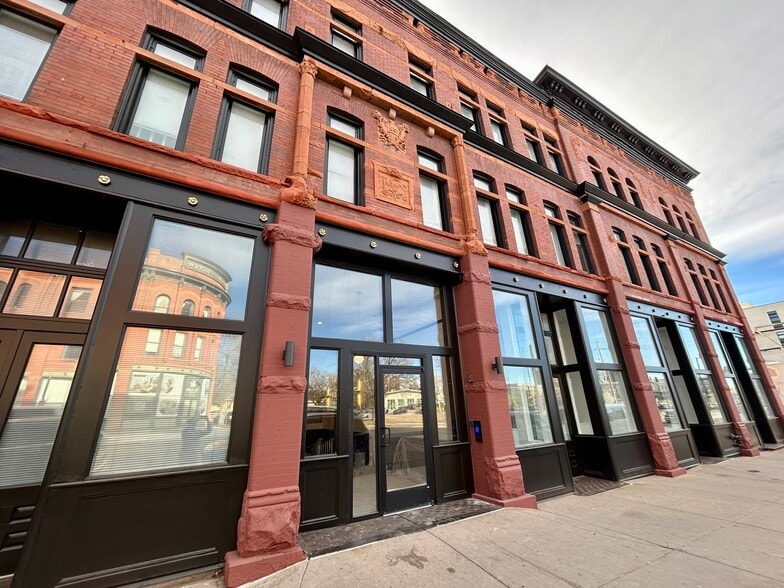 More Photos Of 2926 Zuni St, Denver Apartments For Lease