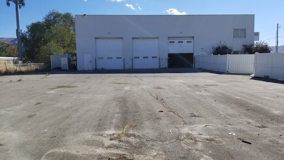 More Photos Of 12541 Minuteman Dr, Draper Auto Repair For Sale