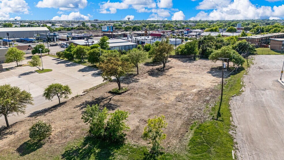 More Photos Of 720 N New Rd, Waco Land For Sale