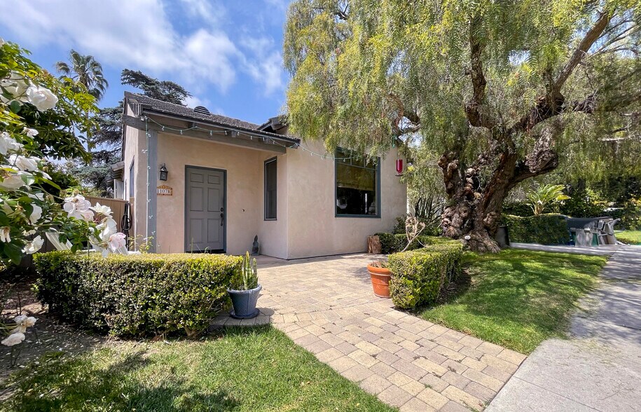 More Photos Of 1107-1111, Santa Barbara Multifamily For Sale