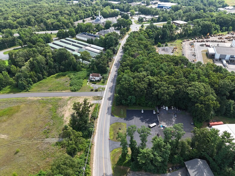 More Photos Of 280 Ushers Rd, Clifton Park Auto Repair For Sale