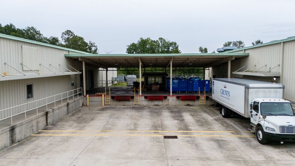 More Photos Of 149 Piper Ln, Georgetown Industrial For Lease