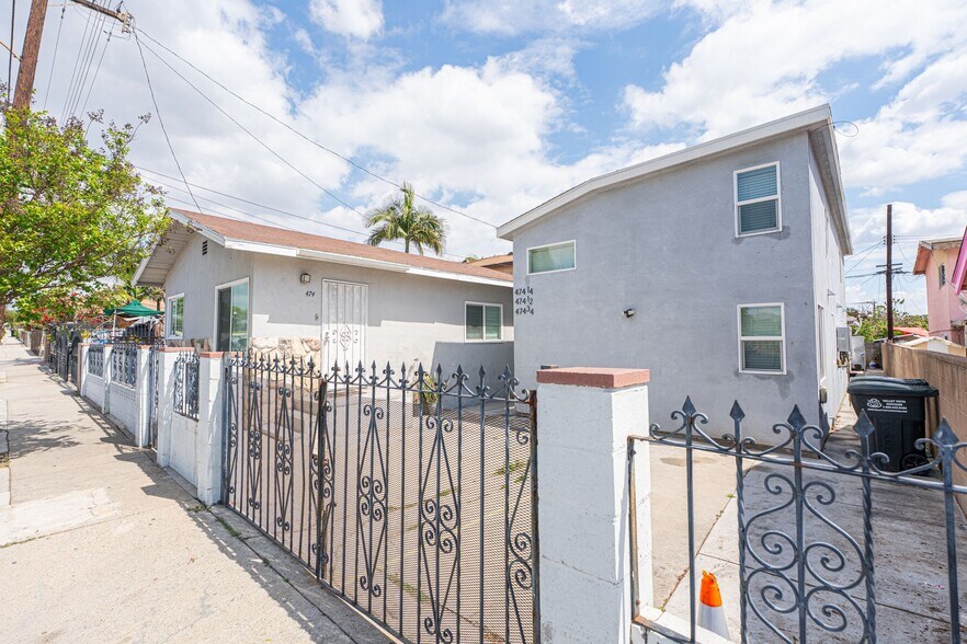 More Photos Of 474 S Eastern Ave, East Los Angeles Multifamily For Sale