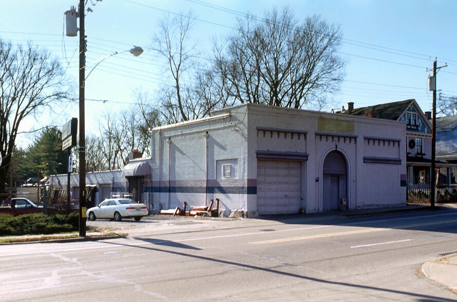 Primary Photo Of 6611 Madison Rd, Cincinnati Warehouse For Sale