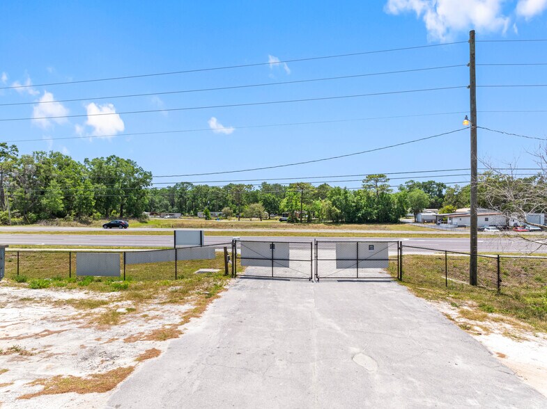 More Photos Of 16299 Cortez Blvd, Brooksville Industrial For Sale