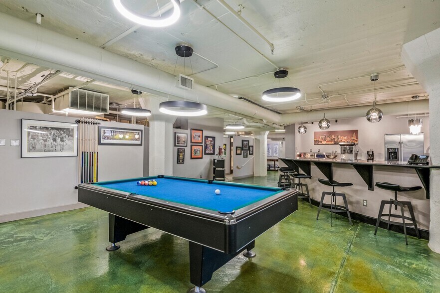 More Photos Of 2000 Arapahoe St, Denver Loft Creative Space For Lease