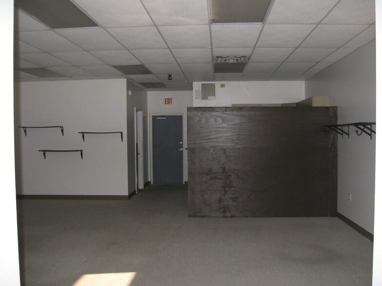More Photos Of 5-45 Ryant Blvd, Sebring Medical For Sale