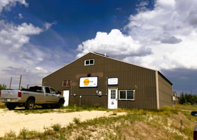 Primary Photo Of 100 S Franklin St, Silver Cliff Auto Repair For Sale