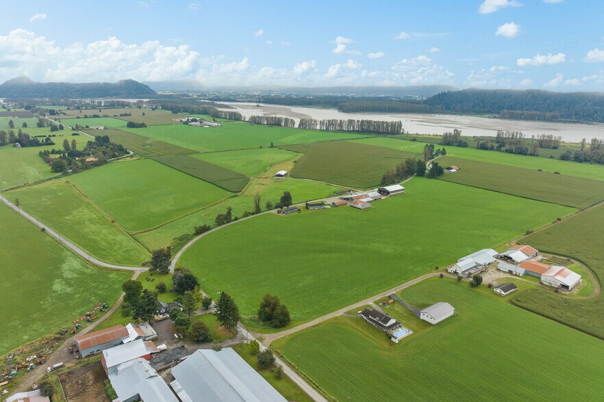 More Photos Of 8713 Howell Rd, Deroche Land For Sale