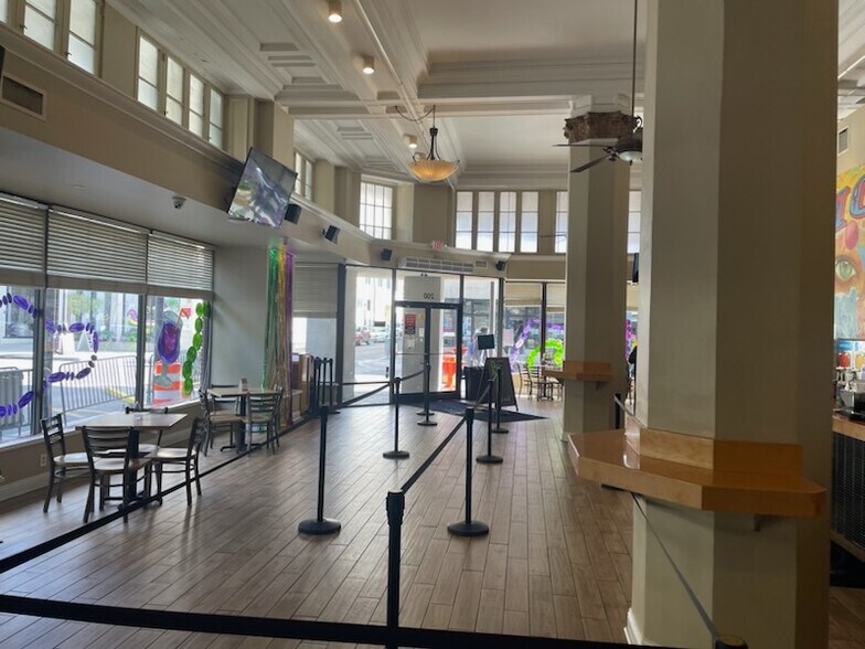 More Photos Of 200 Dauphin St, Mobile Storefront Retail Office For Lease