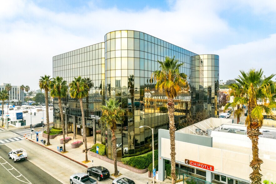 More Photos Of 2001 Wilshire Blvd, Santa Monica Office For Lease