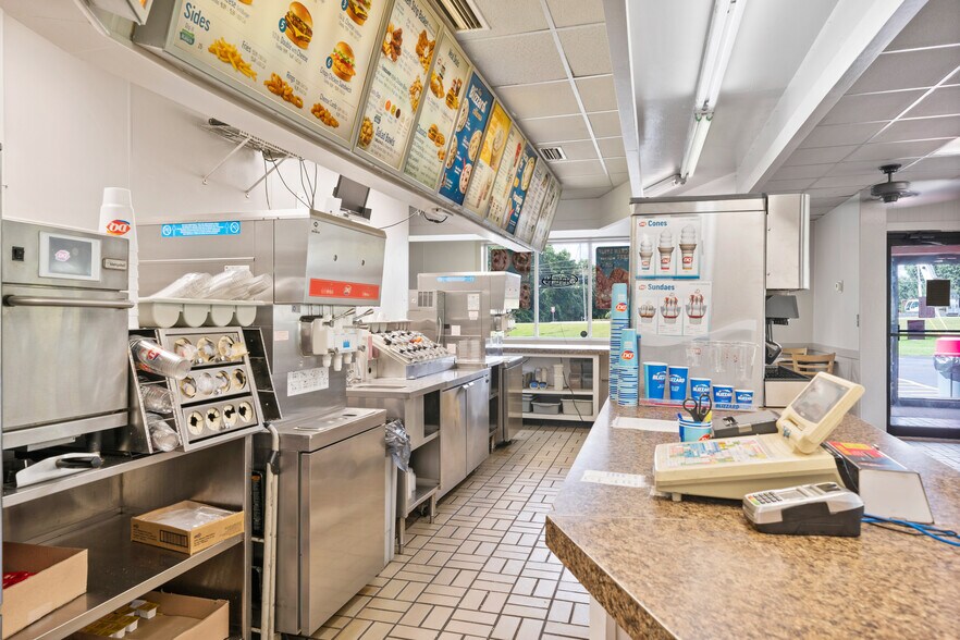 More Photos Of 1020 Horse Creek Rd SW, Darien Restaurant For Sale