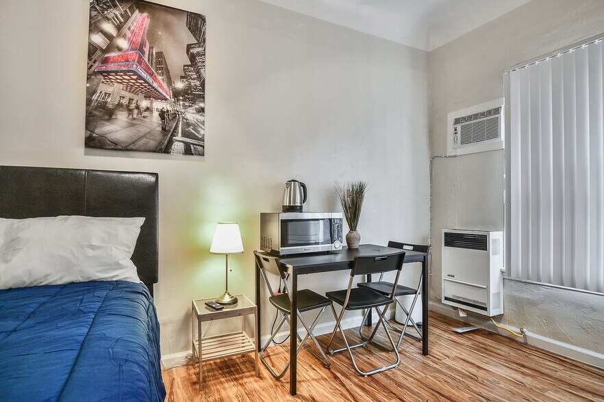 More Photos Of 721-729 S Alvarado St, Los Angeles Apartments For Lease