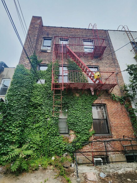 More Photos Of 2092 Coney Island Ave, Brooklyn Storefront Retail Residential For Sale